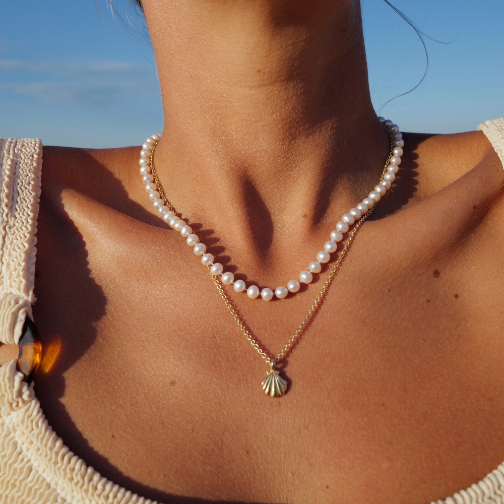 Silver Mini White Holiday Pearl Necklace