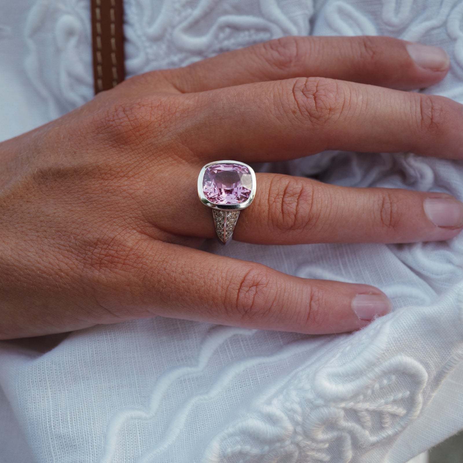 SAKURA White Gold Spinel & Diamond Ring