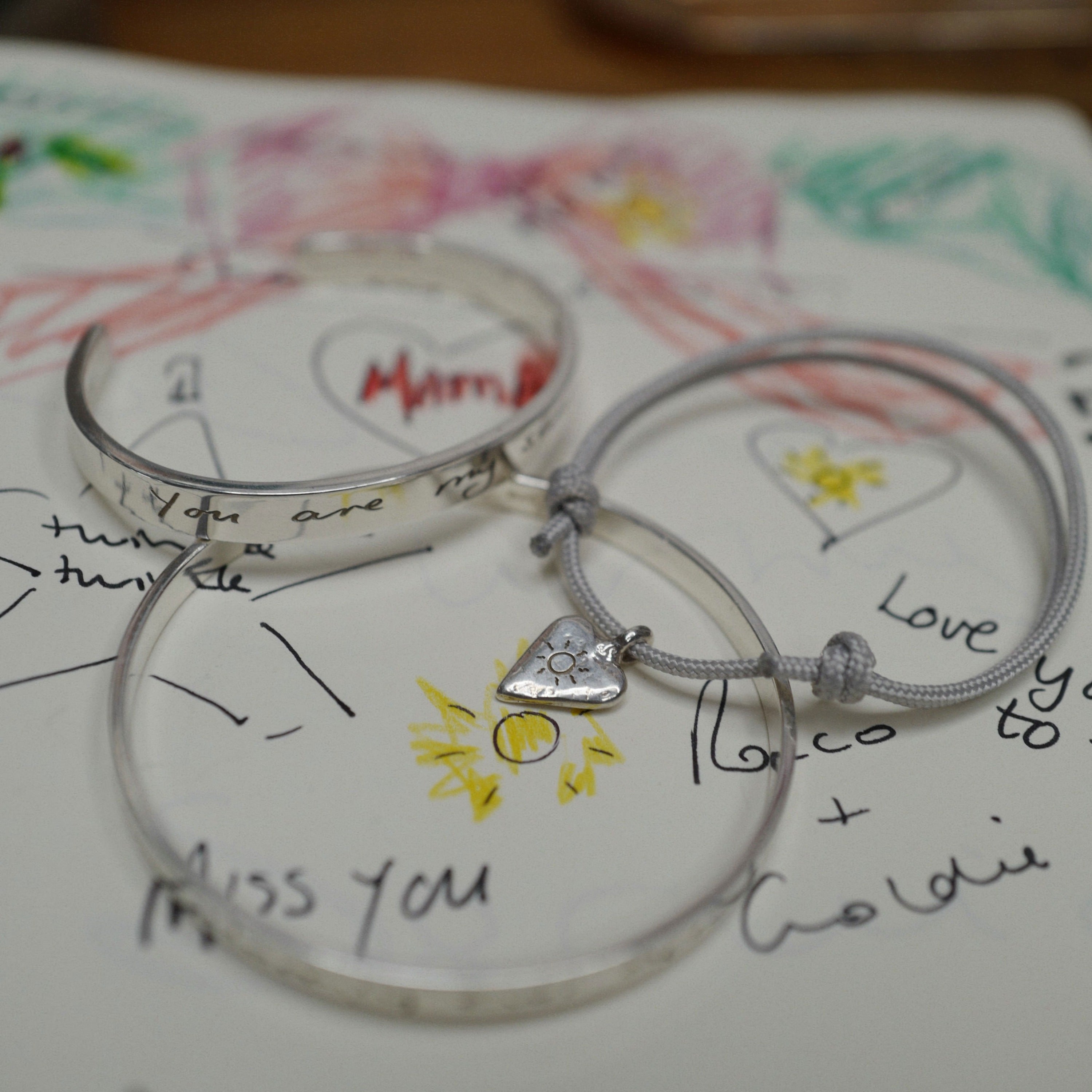 Silver Mini Heart Chain Bracelet with Handwriting