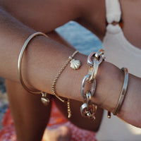 Gold Scallop Shell Chain Bracelet