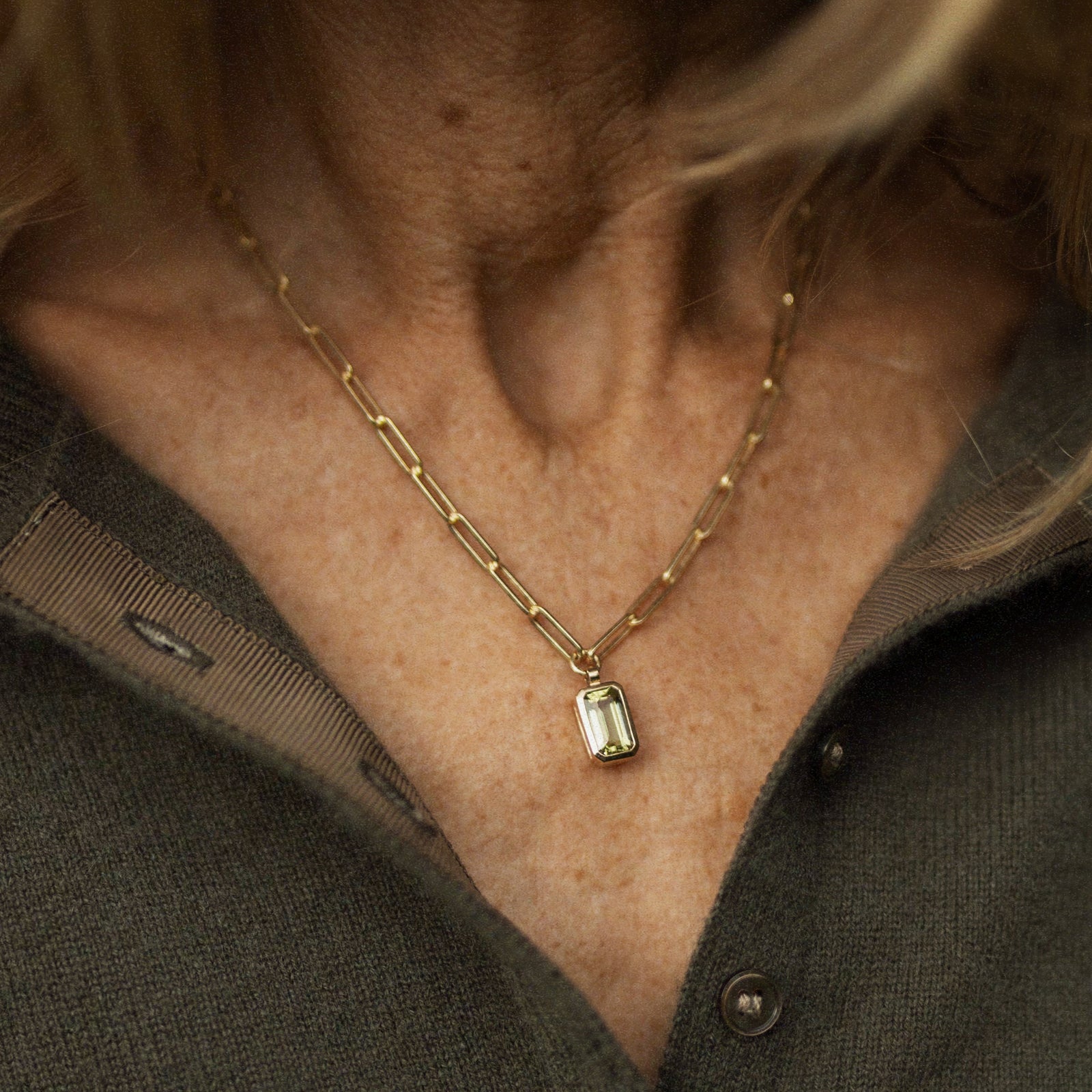 RHEA Gold Beryl Trace Chain Necklace