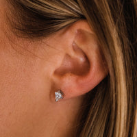 LUCIA White Gold Diamond Heart Claw Stud Earrings