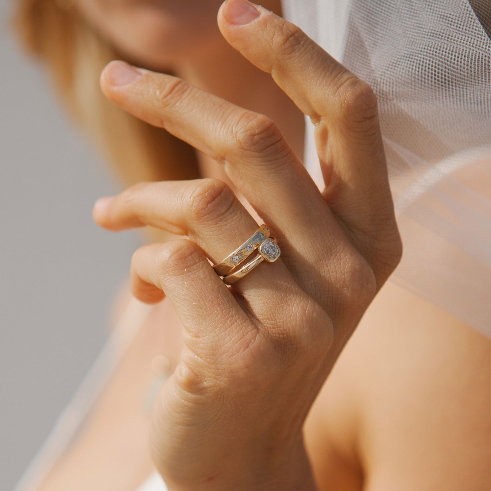 Gold 5 Diamond Midi Posey Ring