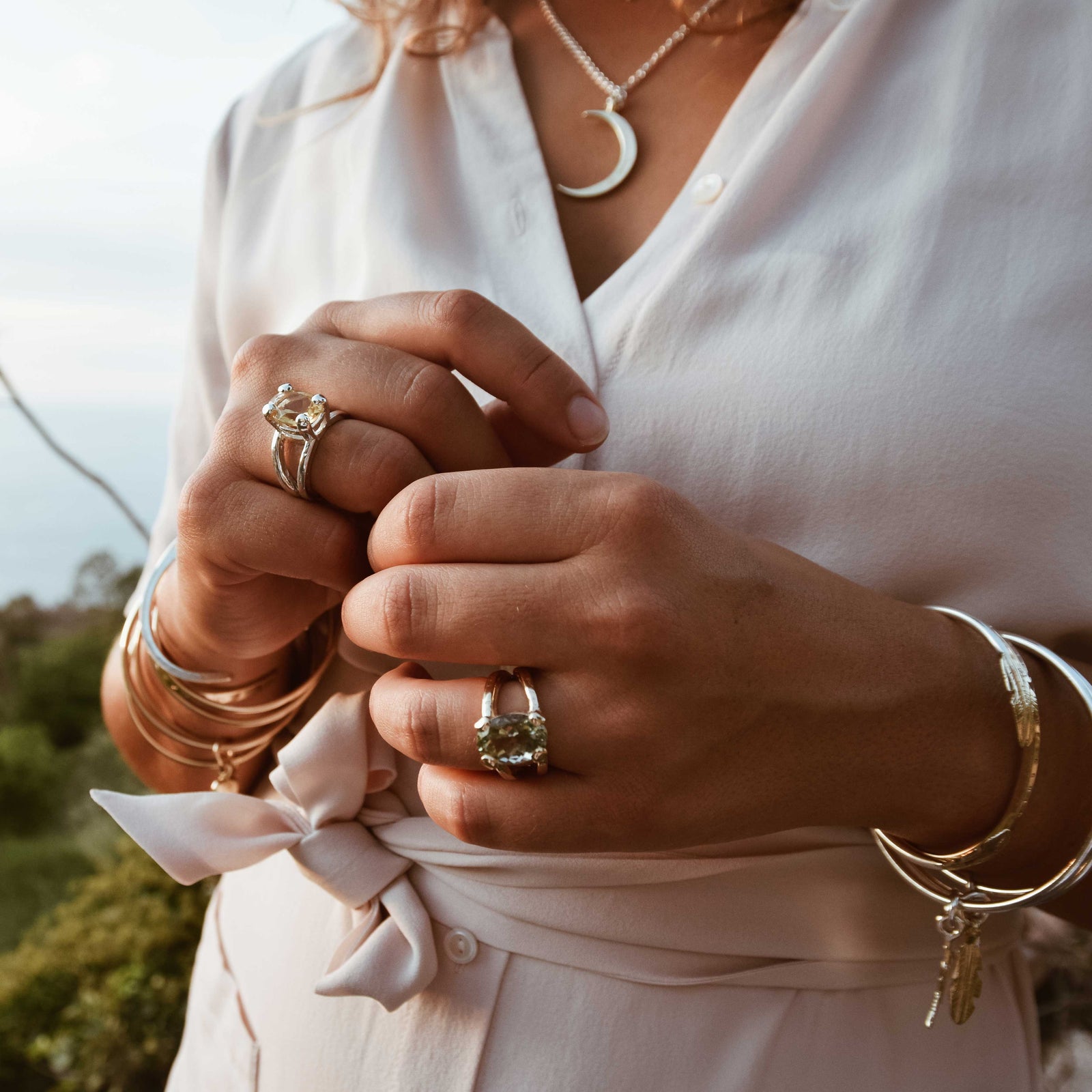 Gold Green Quartz Maxi Claw Ring