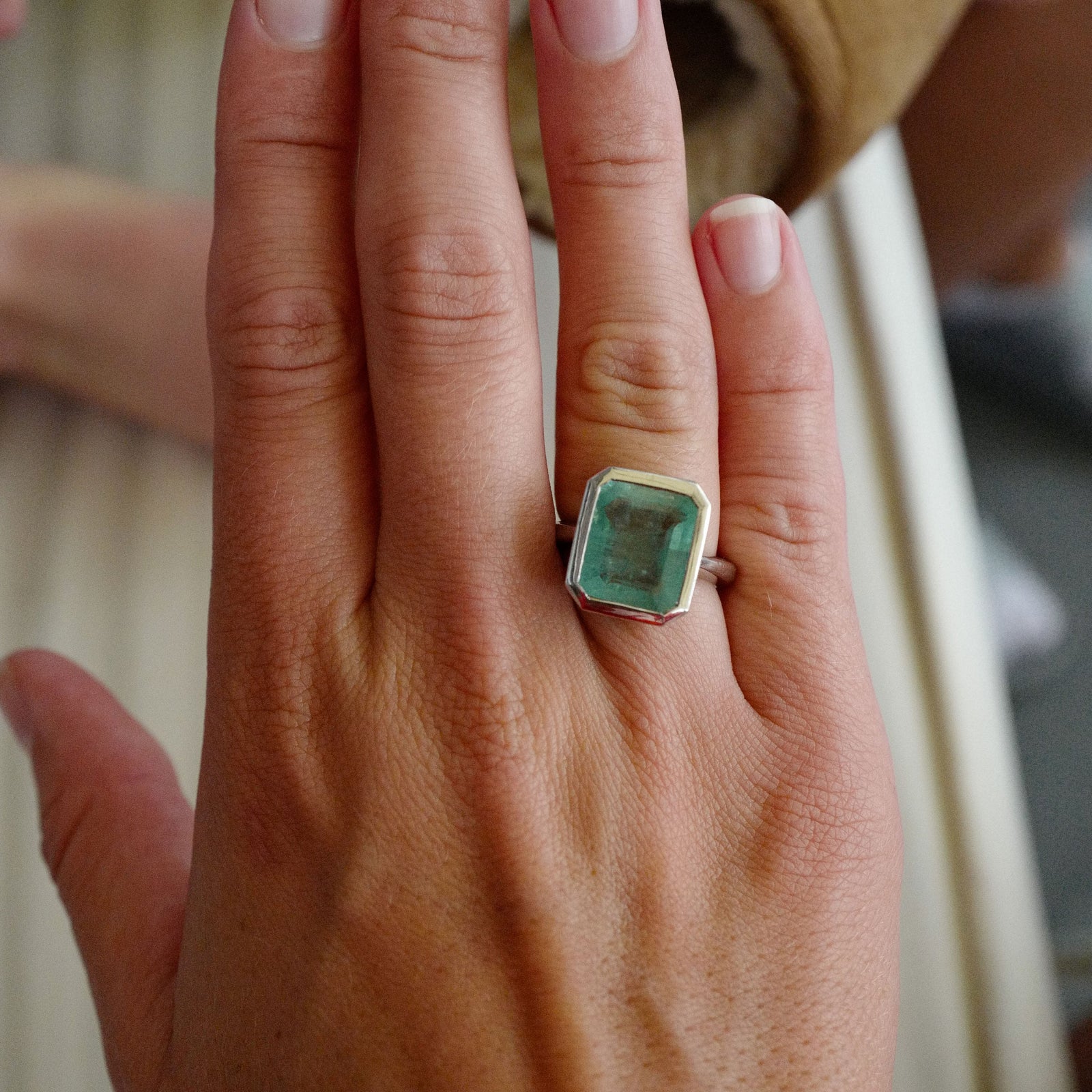 MIRABEL Silver Emerald Ring