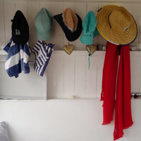 [Men] [Women] [badge Product Shown: Mini & Maxi Scarf]
