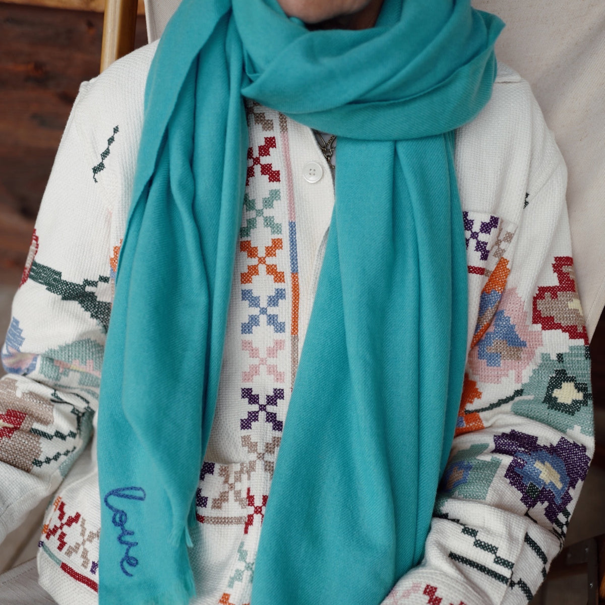 [Women] [modelwears Maxi Scarf]