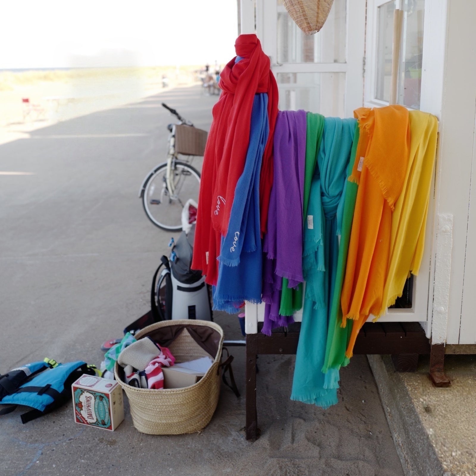 [Men] [Women] [badge Product Shown: Maxi Scarf]