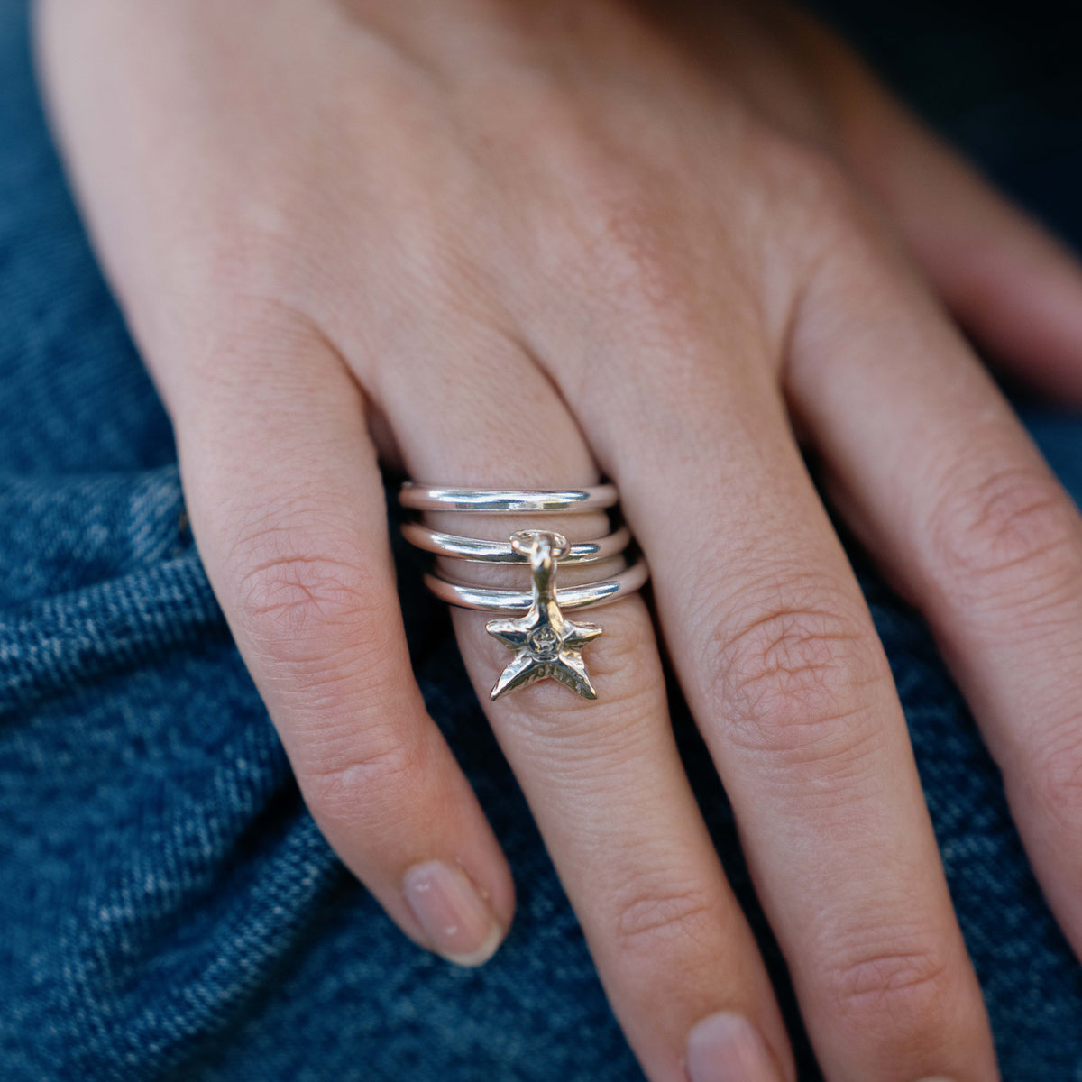 [modelwears Falling Mini Star Stack Ring Party]