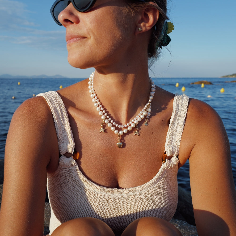 Gold Midi White Holiday Pearl Necklace