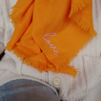 [Women] [modelwears Maxi Scarf]