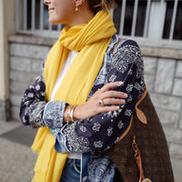[Women] [modelwears Maxi Scarf]