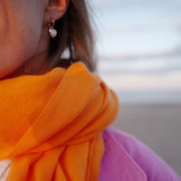 [Women] [modelwears Maxi Scarf]