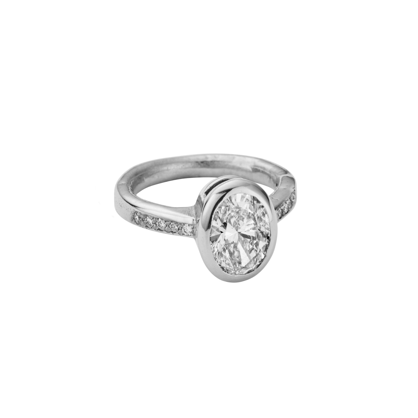 [diamond-shape: pave]