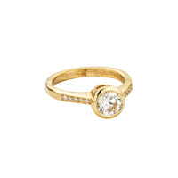 [diamond-shape: pave]