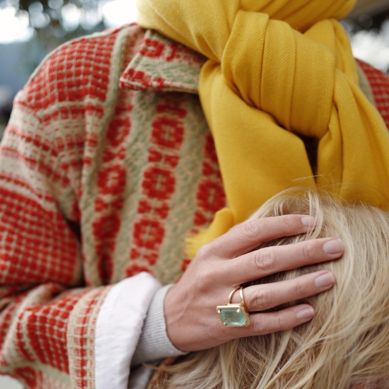 [Women] [modelwears Maxi Scarf]