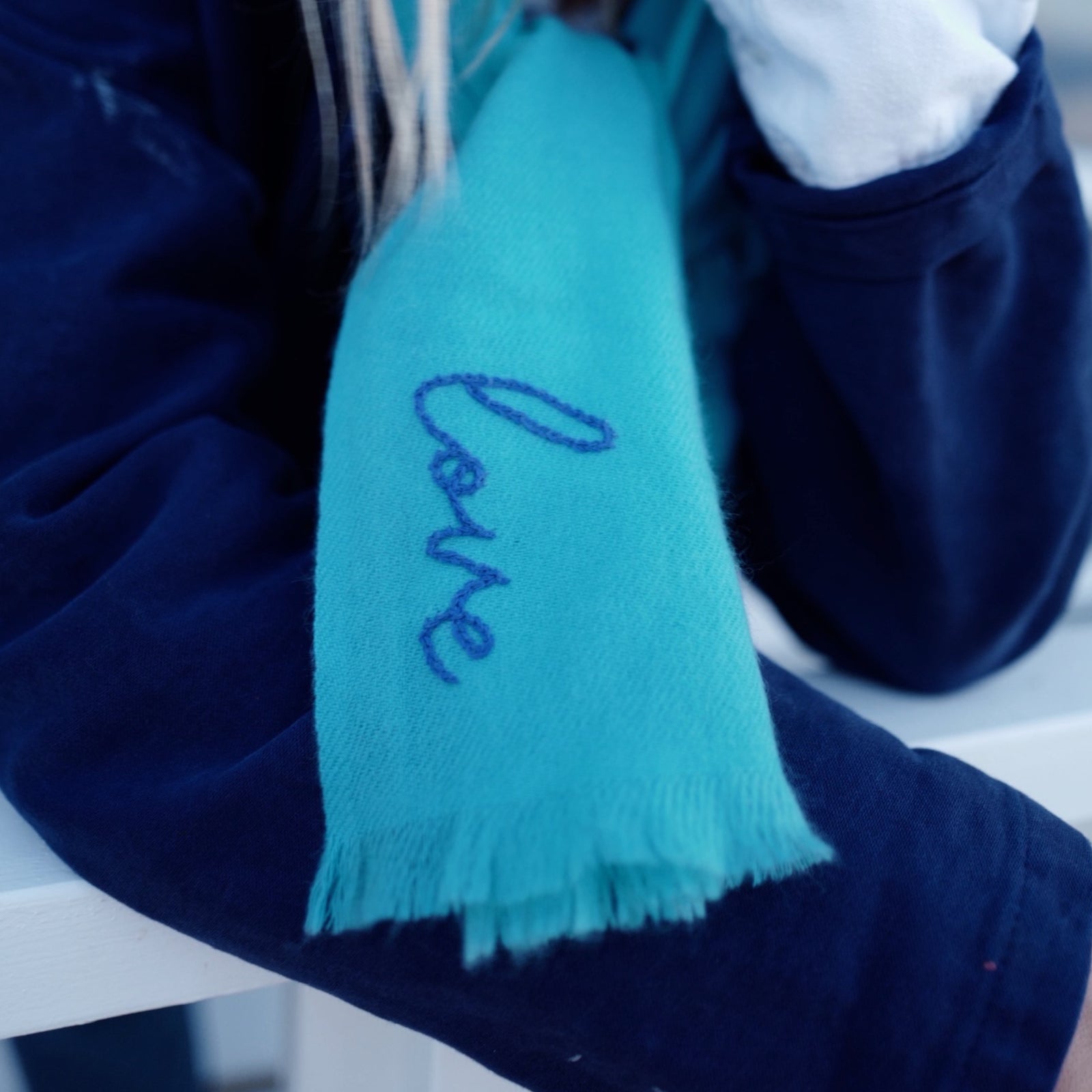 [Women][modelwears Mini Scarf]