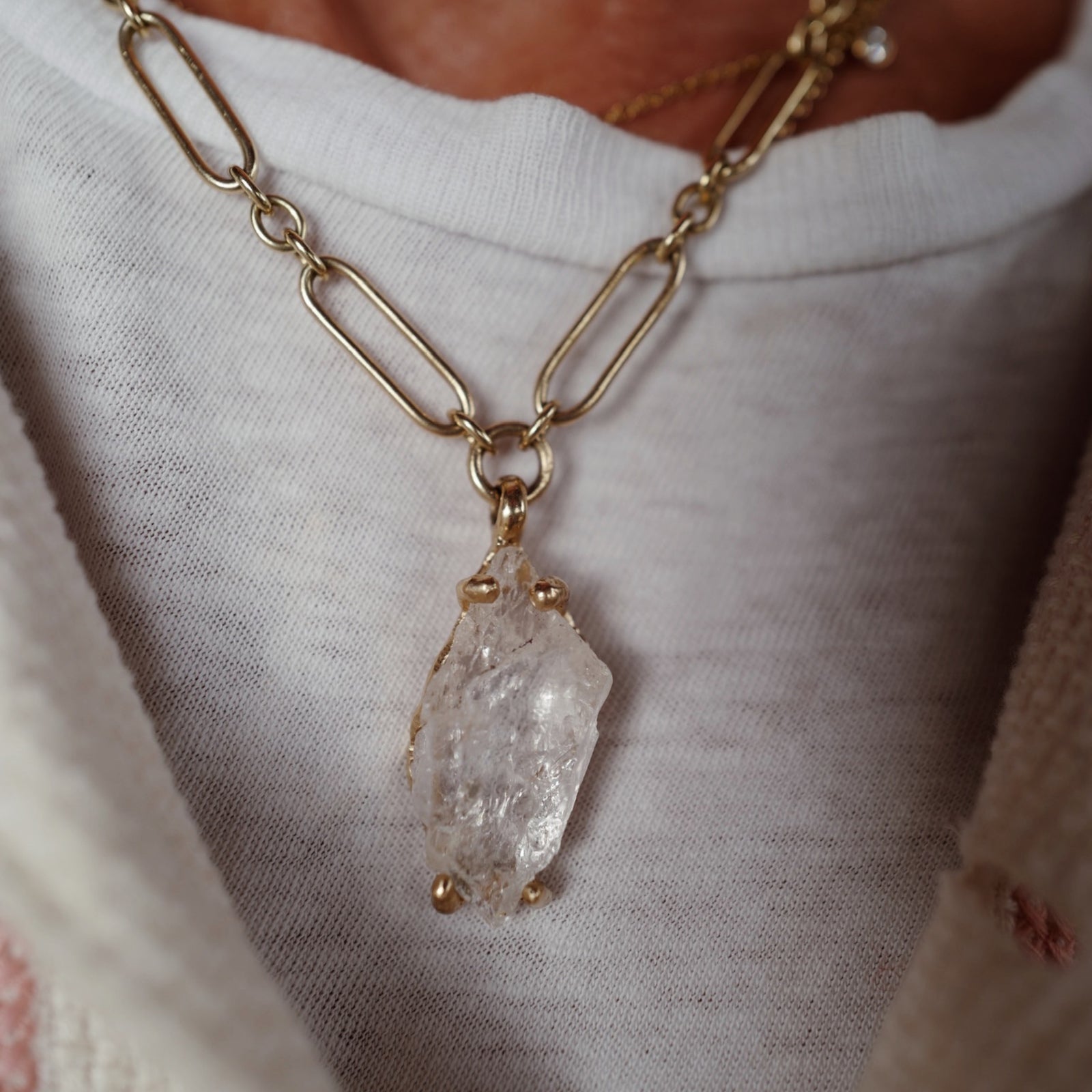 No.8 Gold Rock Crystal Pendant Necklace