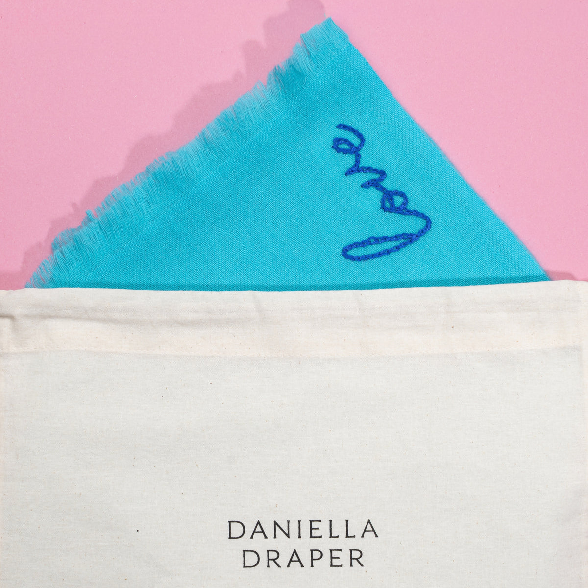 [Summer] [Men] [Women] [badge Product Shown: Maxi Scarf]