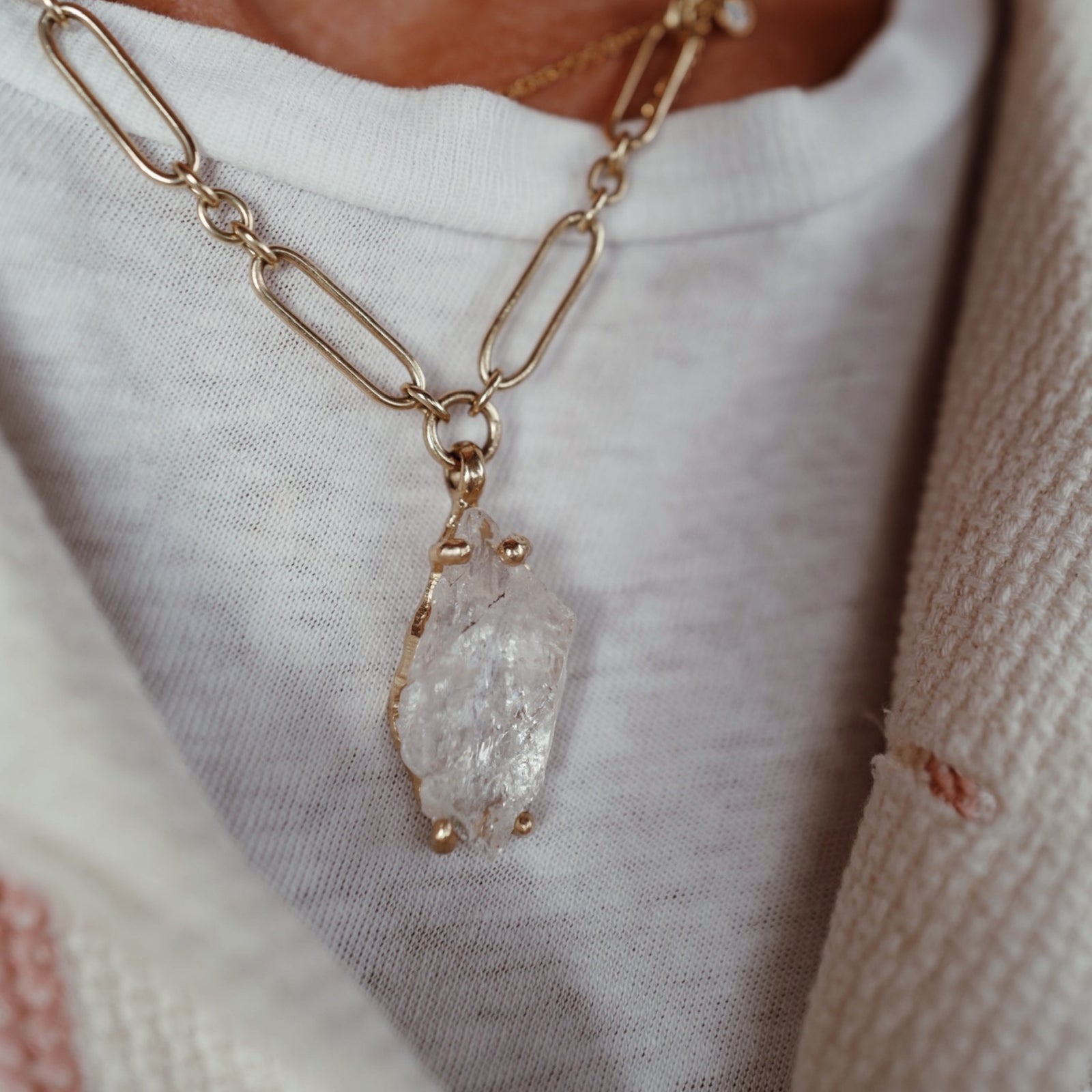 No.8 Gold Rock Crystal Pendant Necklace