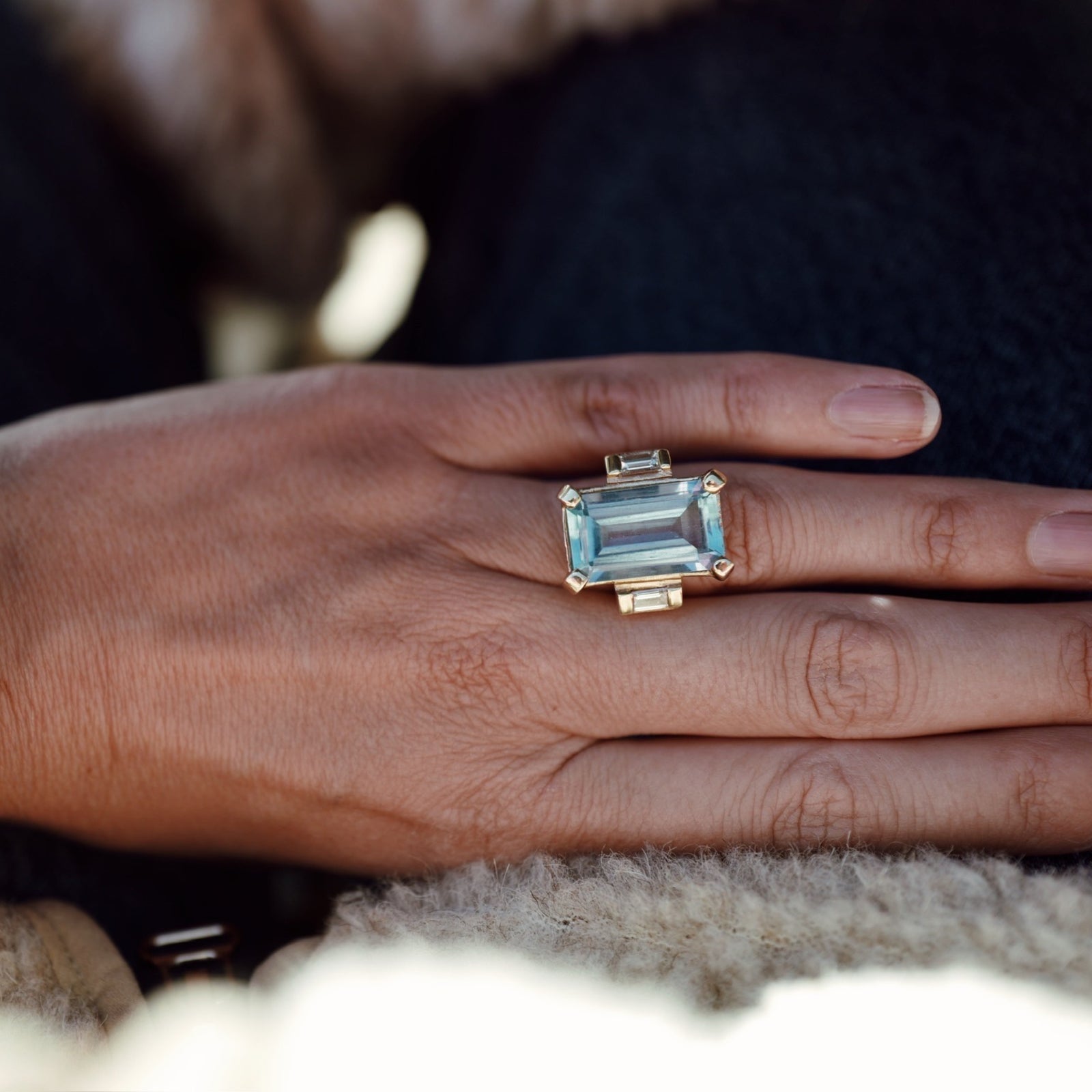 WATER OF THE SEA Gold Aquamarine & Diamond Ring