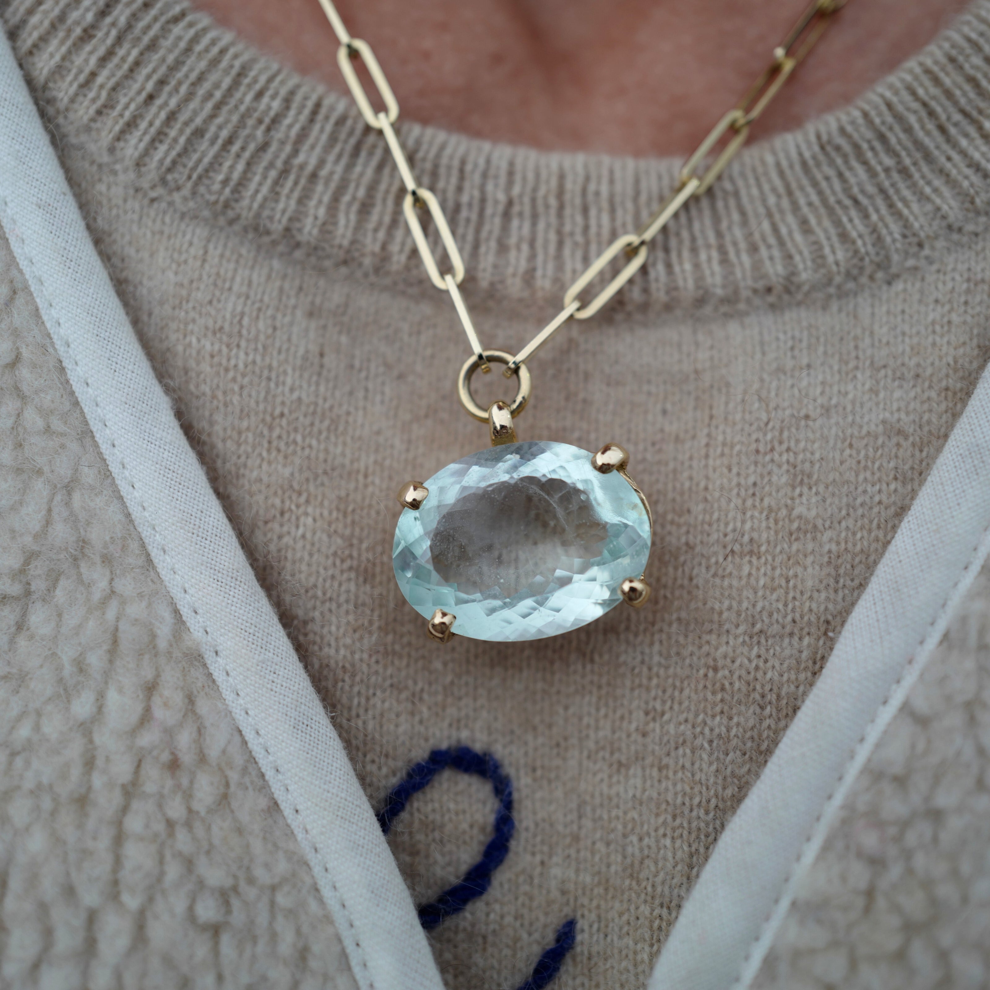 AUKAI Gold Aquamarine Claw Trace Chain Necklace