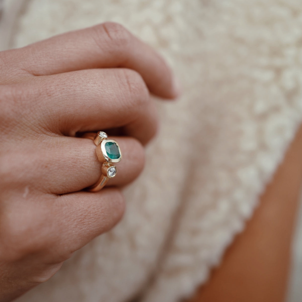 VERDELLA Gold Emerald & Diamond Ring