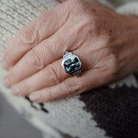 CARI White Gold Teal Sapphire & Diamond Ring