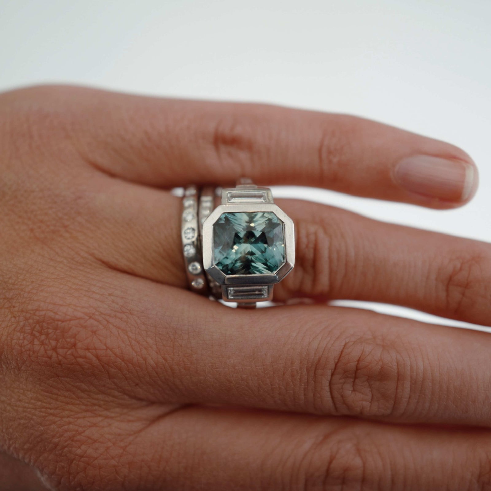 CARI White Gold Teal Sapphire & Diamond Ring