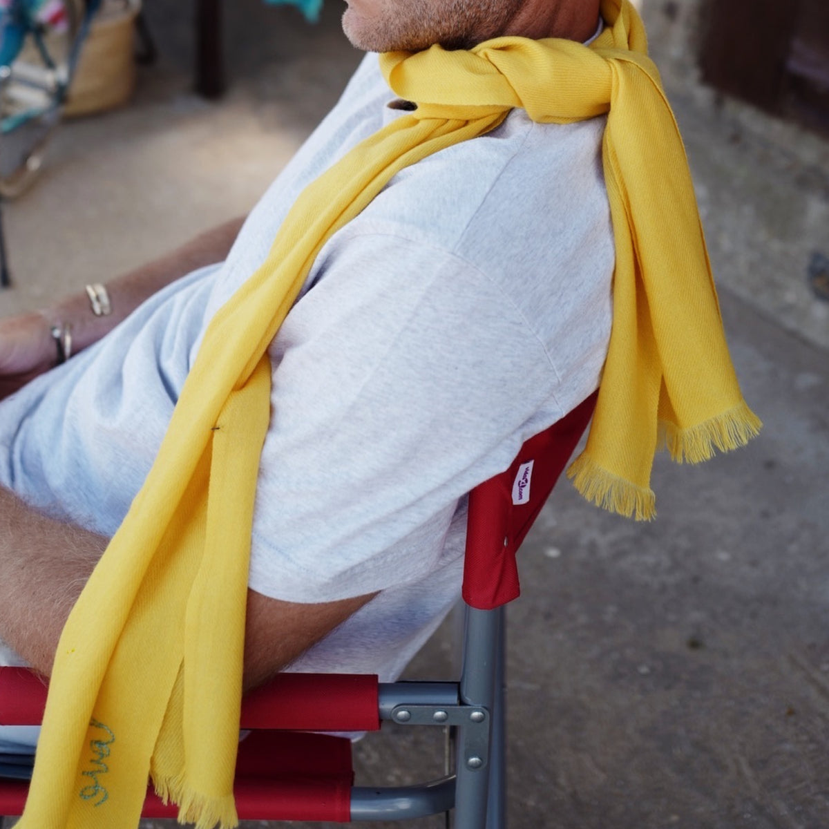 [Men] [modelwears Maxi Scarf]