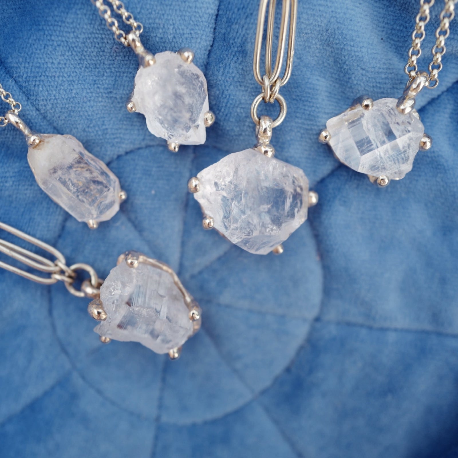 No.10 Gold Rock Crystal Pendant Necklace