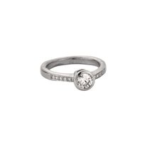 [diamond-shape: pave]