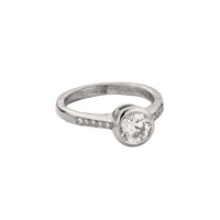 [diamond-shape: pave]