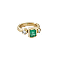ALLENA Gold Emerald & Diamond Ring