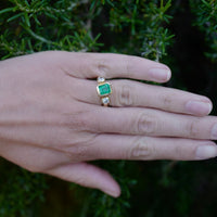 ALLENA Gold Emerald & Diamond Ring