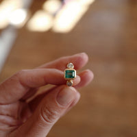 ALLENA Gold Emerald & Diamond Ring