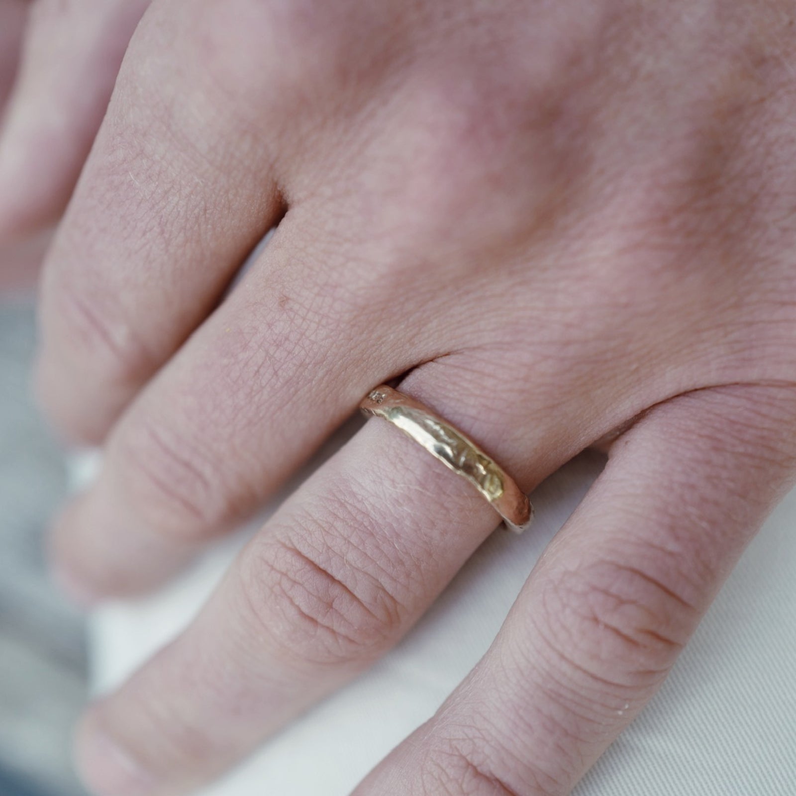 Men's 9ct Gold Mini Posey Ring