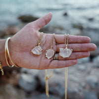 No.9 Gold Rock Crystal Pendant Necklace
