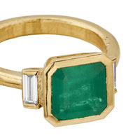 DELILAH Gold Emerald & Diamond Ring