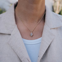 No.15 Gold Rock Crystal Pendant Necklace