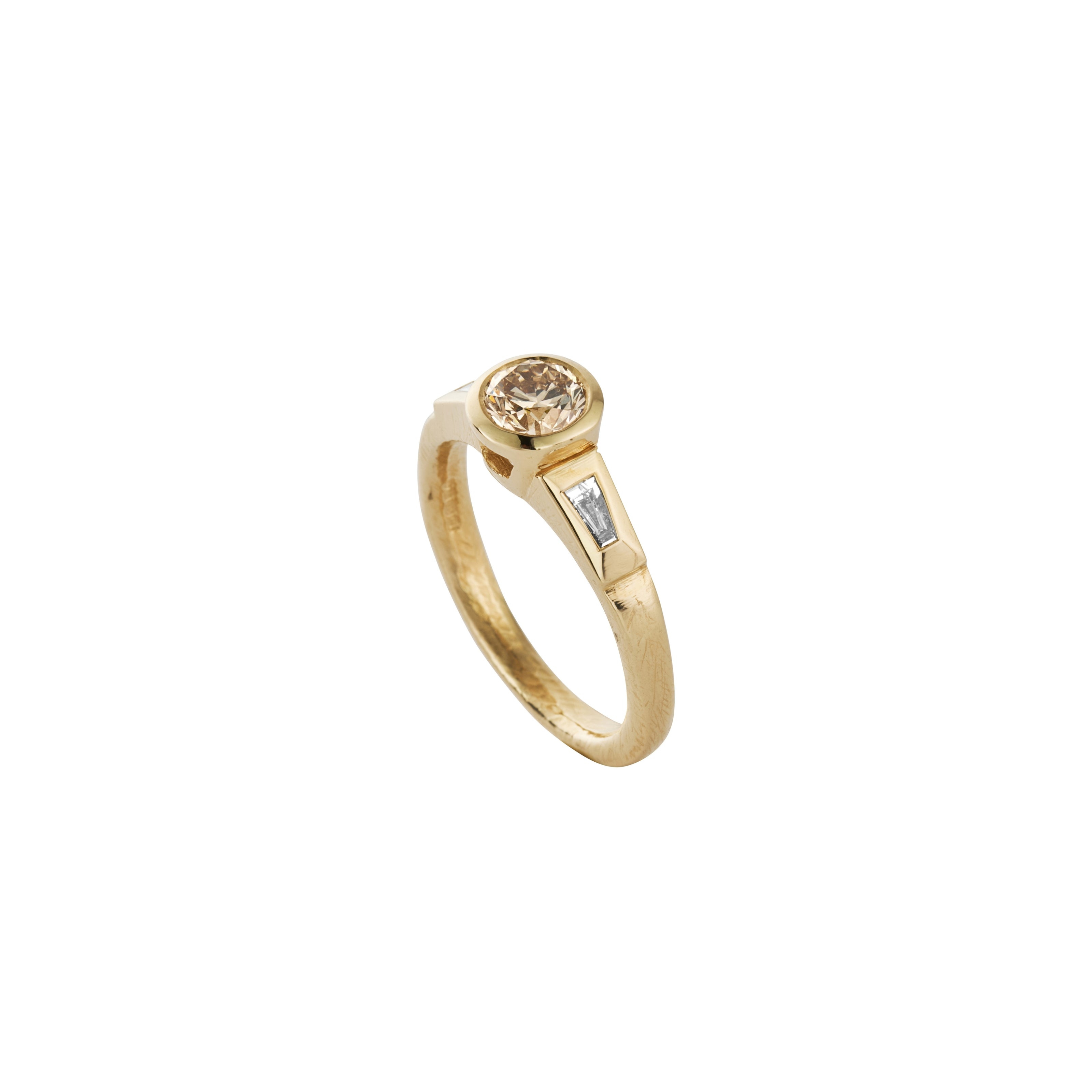 ELARA Gold Champagne Diamond Ring
