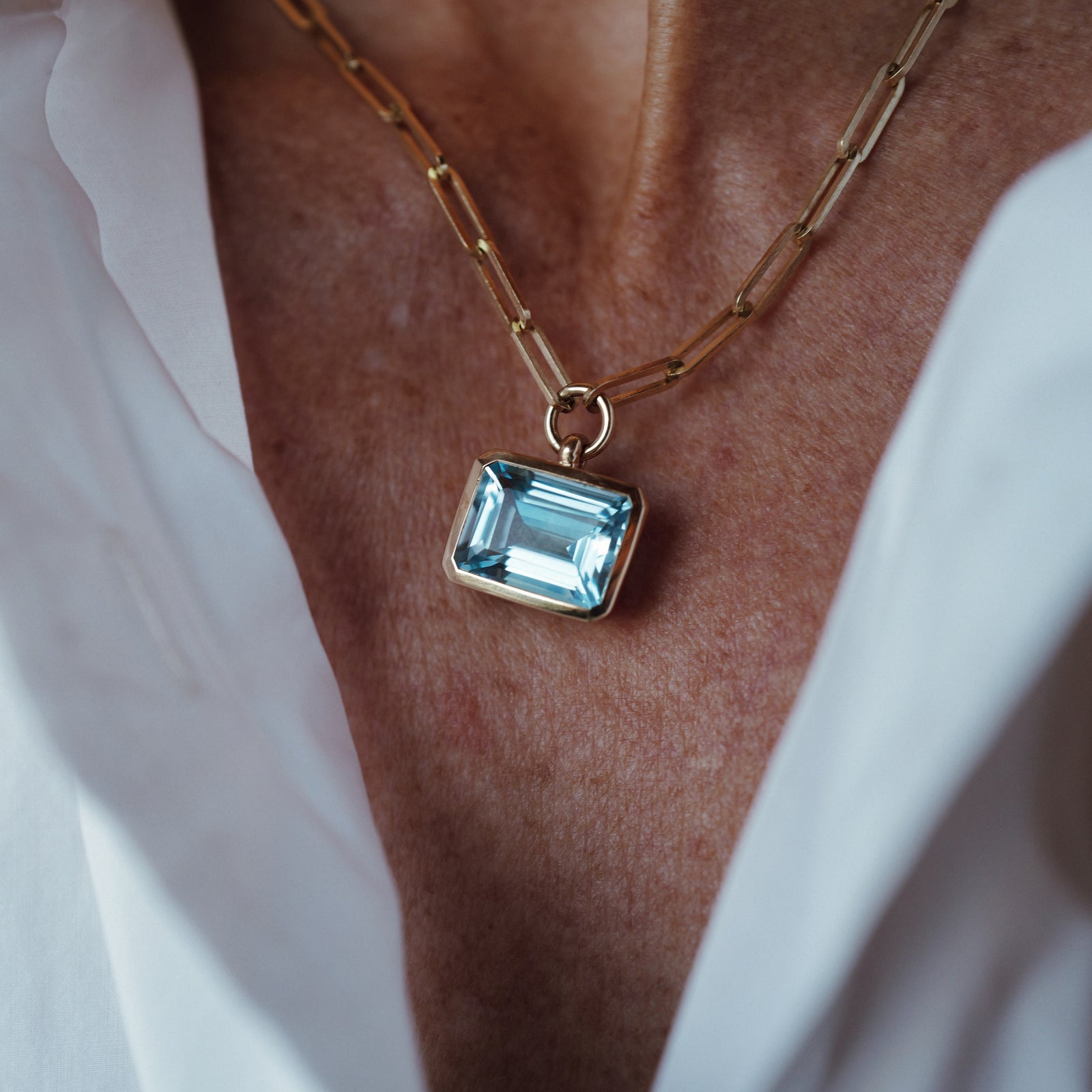 Gold Juno Blue Topaz Trace Chain Necklace