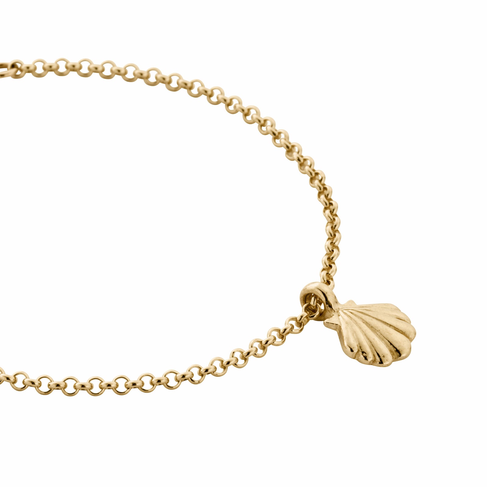 Gold Scallop Shell Chain Bracelet