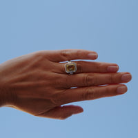 HELIA White Gold Yellow Sapphire & Diamond Ring