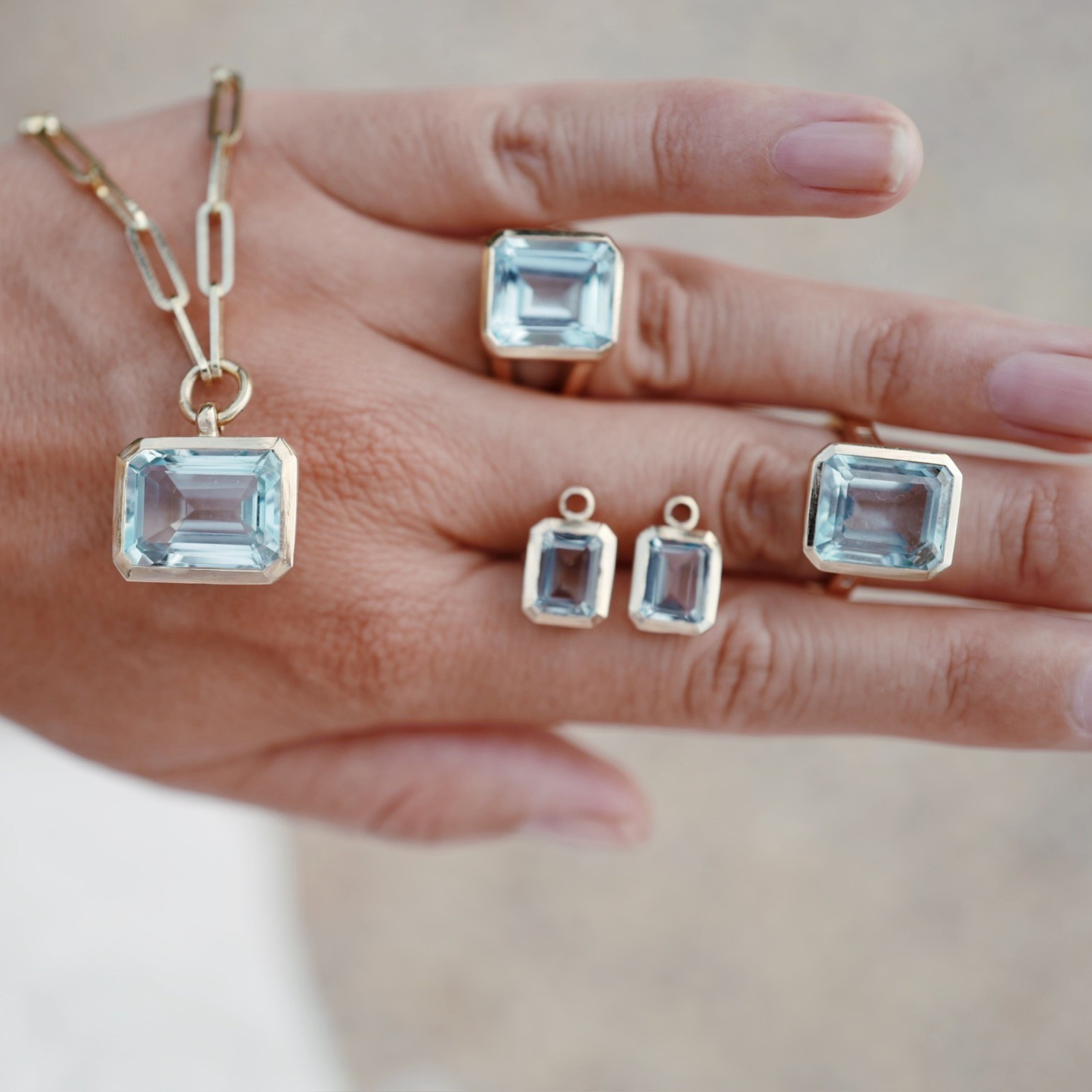 Gold Juno Blue Topaz Trace Chain Necklace