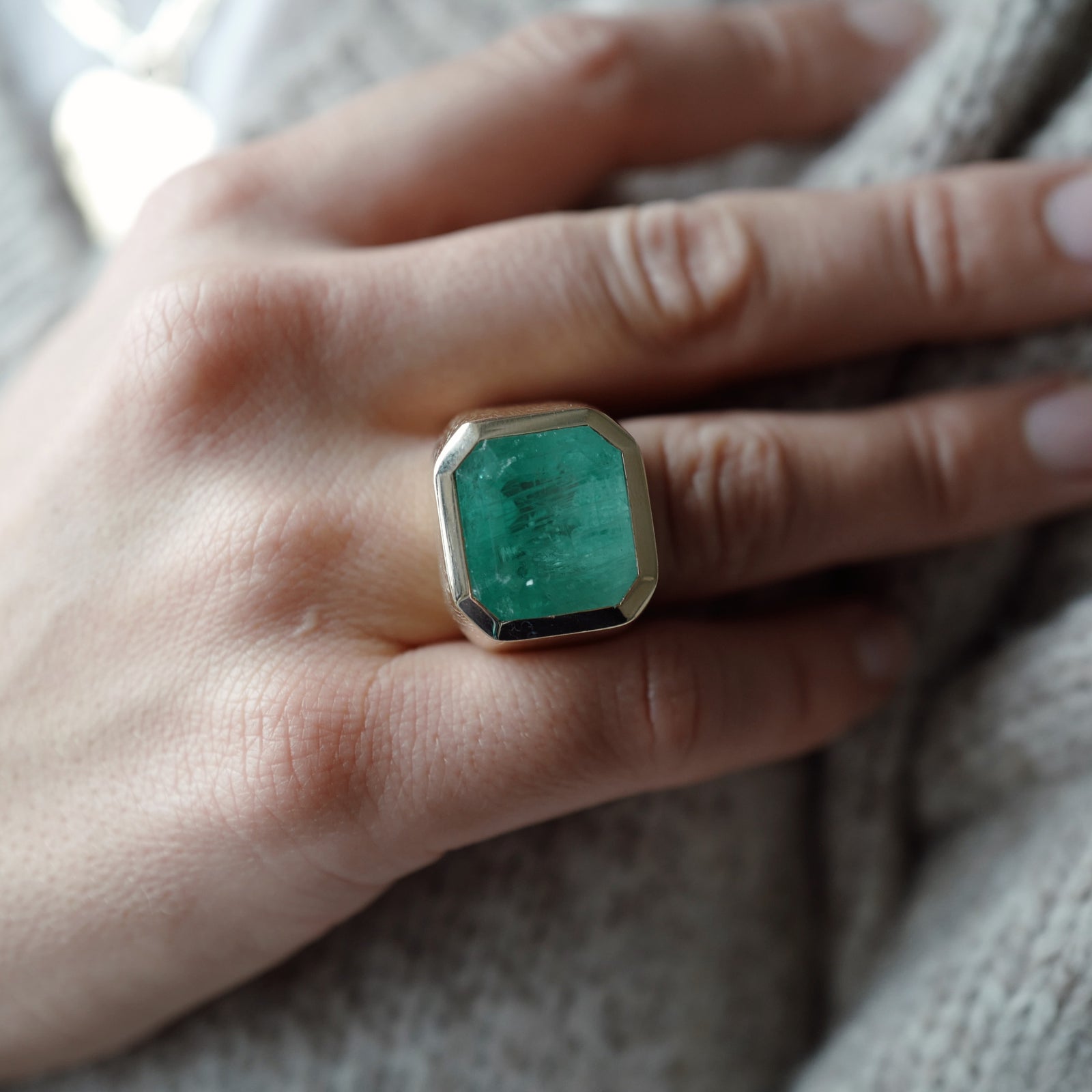 KANA Gold Emerald Ring