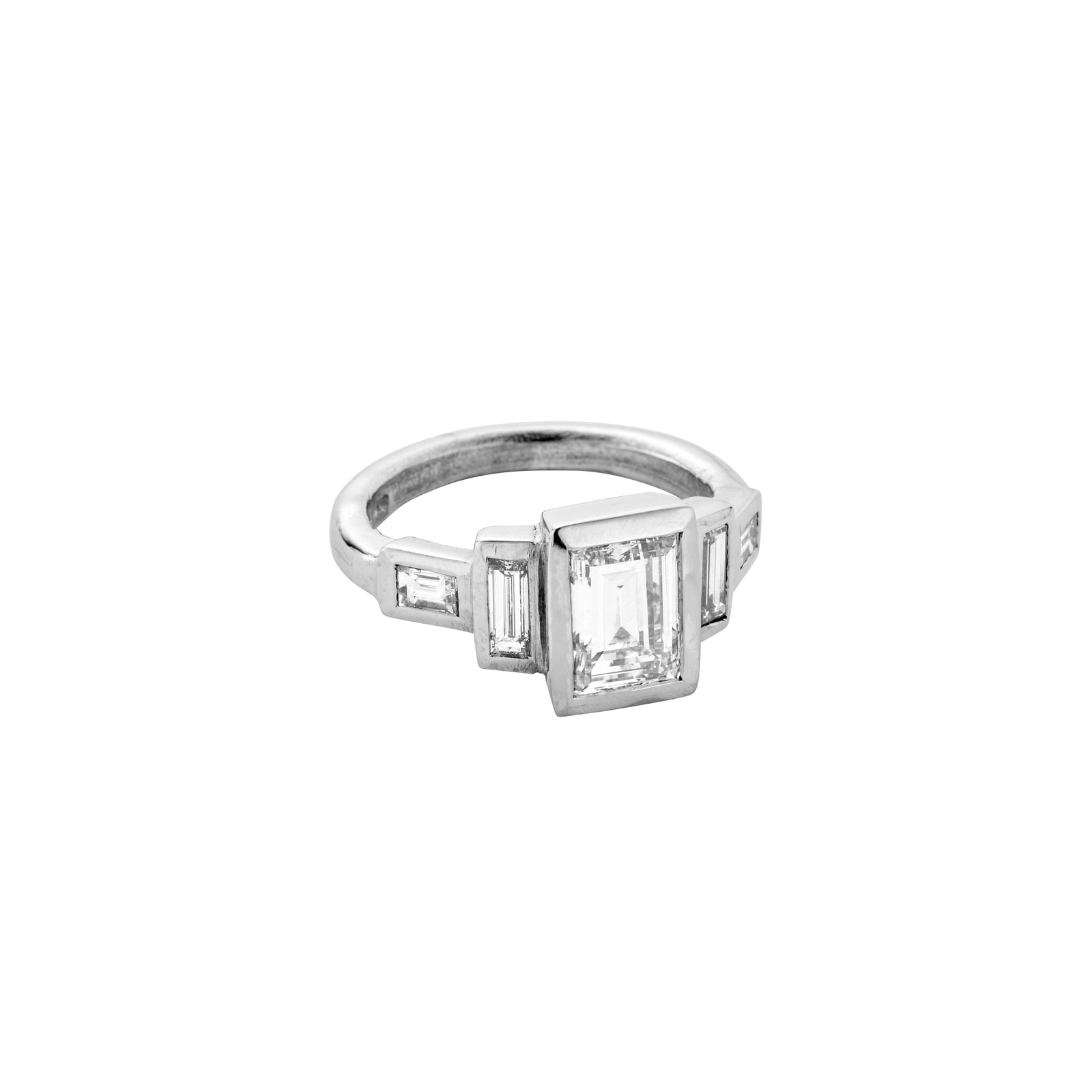 LUCILLE White Gold Diamond Ring