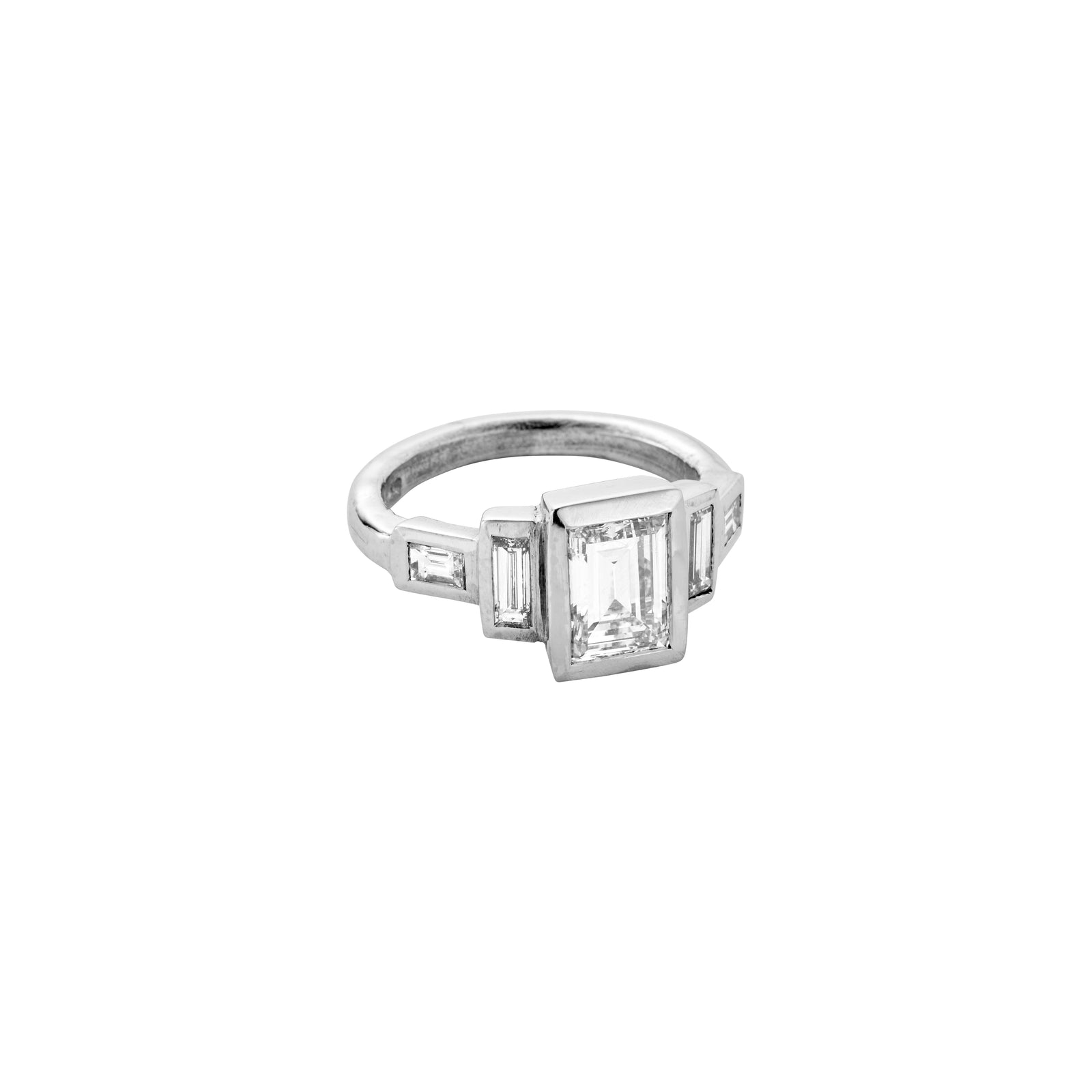 LUCILLE White Gold Diamond Ring