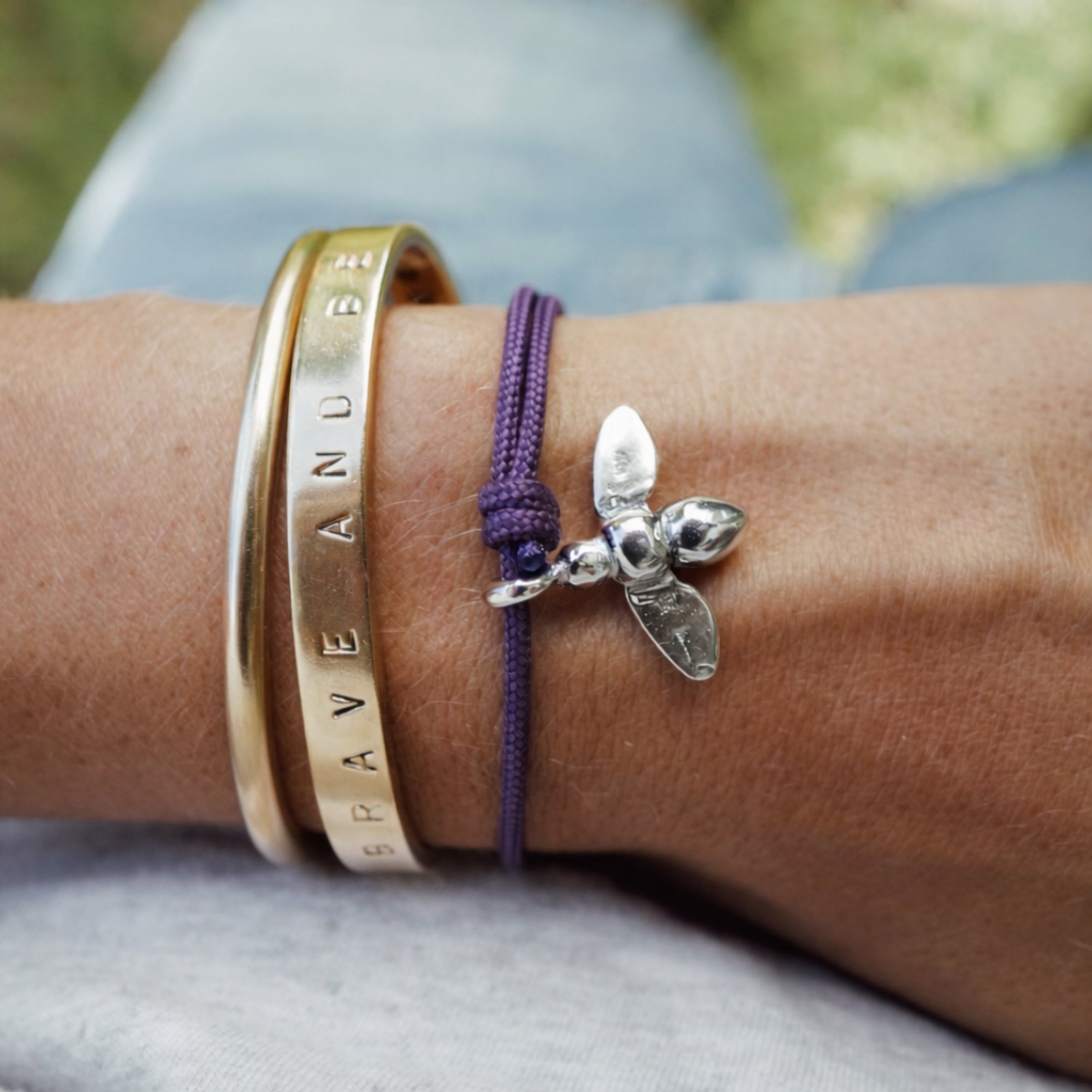 Silver Large International Women's Day Honey Bee Sailing Rope