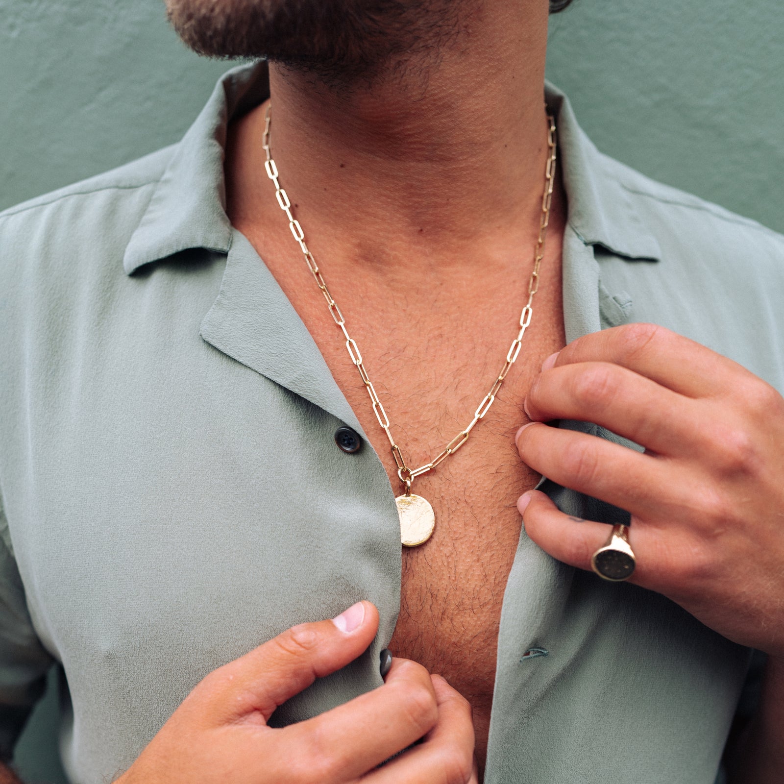 [Men][Men-hover][modelwears 24" Necklace]